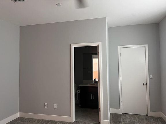 b3330b52969909f01b8d4a4e32c54a4a-cc_ft_576